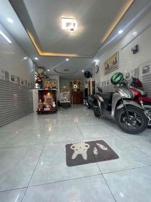 Mặt tiền nội bộ 10m đường Hồng Bàng, 4 x 17m, 3 tầng,4 phòng ngủ, 5wc