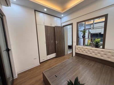 bán căn hộ 2pn trung tâm cầu giấy thoáng sáng