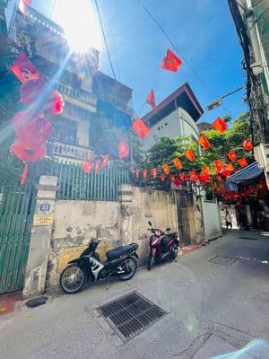 bán nhà Cầu Giấy mặt ngõ kinh doanh 85m2