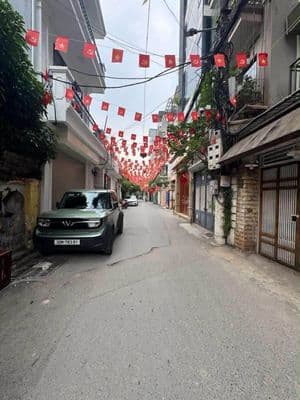 bán nhà lô góc Cầu Giấy đẹp