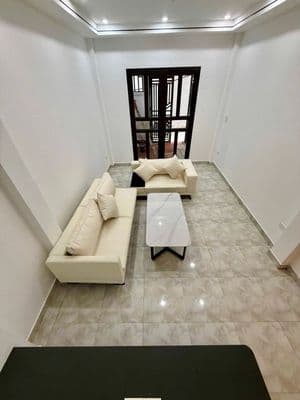 Nhà đẹp 4 tầng 4 ngủ full nội thất Thạch Bàn Long Biên