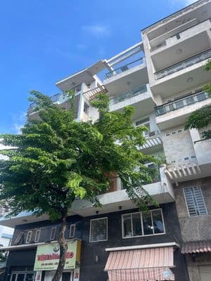 MẶT TIỀN Phạm Văn Đồng P.3 Gò Vấp DT: 5,8 x 7m (5 LẦU). Giá 9 Tỷ