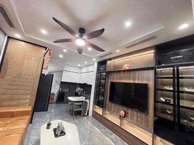 phố Bạch Mai_gần ô tô tránh_DT:35m, 6tầng,3 ngủ, tặng full nột thất