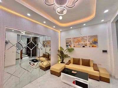 Bán Nhà Thọ Lão, Hai Bà Trưng, 32M, 5 Tầng ở Ngay, 8.6 Tỷ