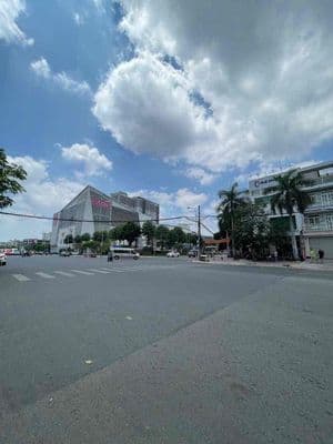 BÁN NHÀ MẶT TIỀN KINH DOANH TÊN LỬA, HIẾM 4.5X15M-5 TẦNG 5PN- 13TY8 TL