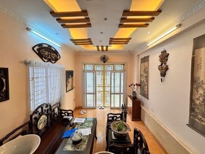 Bán gấp !!! Nhà đẹp lô góc thoáng sáng , nội thất sang trọng - 40m2