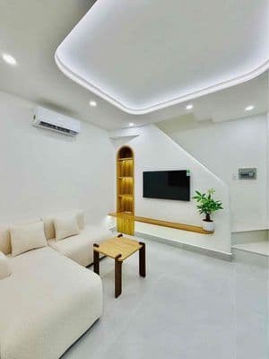 Bán nhà Thống Nhất, 28m2, 3 Tầng, 2PN, Kế bên Lotte Mart, nhà mới, TL