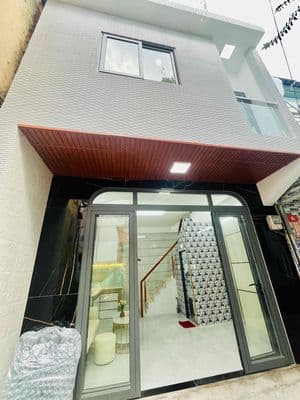 BÁN NHÀ TỈNH LỘ 10, BÌNH TÂN, 2 TẦNG, CHỈ 2 TỶ, SHR, KOQH