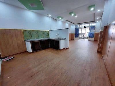 Nhà ngay Nguyễn Sơn - Thoại Ngọc Hầu - Q.Tân Phú