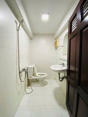 Nhà Ngan 5m 5Tầng Hẻm 6m Nguyễn Cửu Vân Bình Thạnh Giá 17,2 Tỷ Bớt Lộc