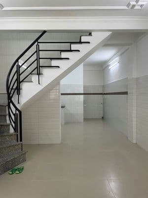 Cần tiền bán gấp nhà ngay khu ẩm thực PXL