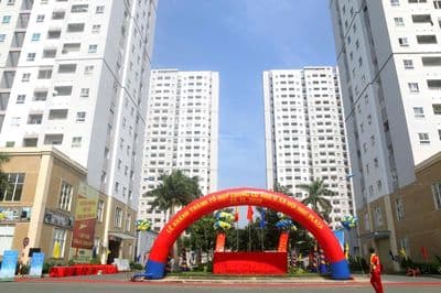Chính chủ bán căn hộ 2PN HQC Plaza full nội thất chỉ 1,55 tỷ