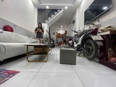NHÀ HUỲNH TẤN PHÁT - 2 TẦNG - 60M2 - CẠNH HẺM Ô TÔ - CHỈ NHỈNH 4 TỶ