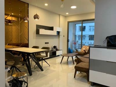Căn hộ Saigon Royal- 81m2- View Thoáng 9.1 đầy đủ nội thất