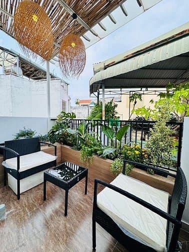 Nhà đẹp ngay đại học công nghiệp 4, 40m2, 3 tầng, hẻm thông, chỉ 5tỷ 5