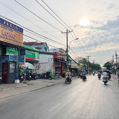 Chính Chủ Gửi Bán Lô Đất Mặt Tiền Nguyễn Duy Trinh P.Long Trường Q9