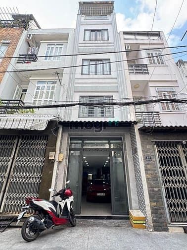 Trung tâm Q10 - HXH vào nhà - 5 tầng - chỉ hơn 8 tỷ