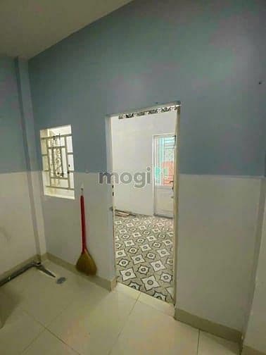 Nhà hẻm xe hơi Học Lạc 30m2 Nở hậu 5m 3PN 3WC vào ở ngay