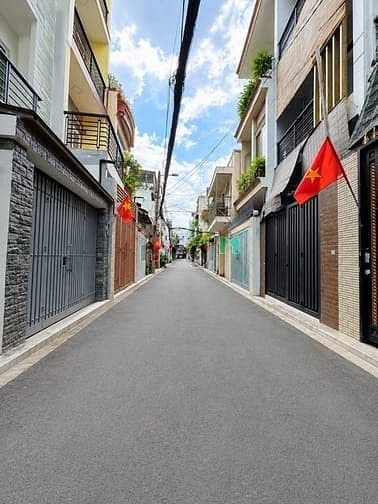 💥 Tân Bình - Hẻm nhựa 8m - 53M² - 4 Tầng - Chỉ hơn 11 tỷ 💥