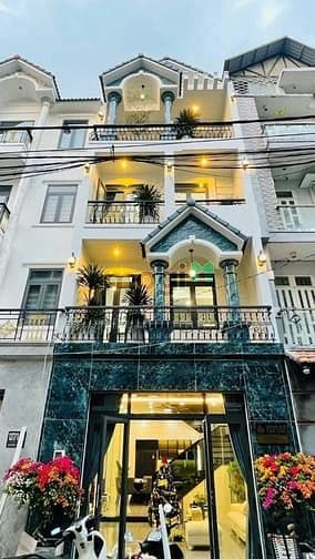 Bán nhà hẻm Nguyễn Thị Thập Quận 7, giá 6,7 tỷ
