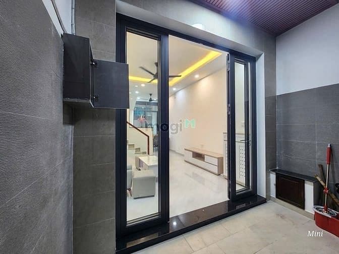 Bán nhà Nguyễn Kiệm - Dt 43m2 x 4T vô ở ngay. Giá 7,1 tỷ tl