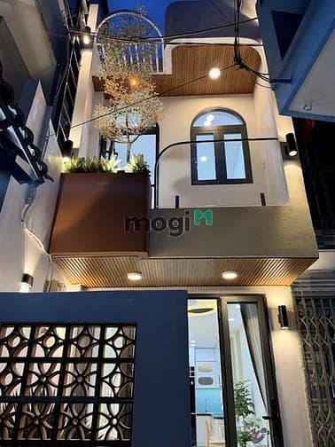 Bán nhà Gò Vấp giáp Bình Thạnh, 3 phòng ngủ full nội thất, chỉ 5 tỷ 35