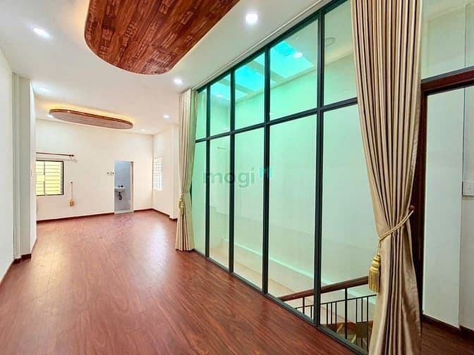 Bán căn nhà hẻm 15 đường Cầm Bá Thước, P.7, Q. Phú nhuận