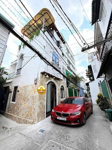 5 phút Q.1 - căn góc 2 mặt thoáng-HXH-Ngang 5.5M -3 Tầng-Lê Văn Duyệt