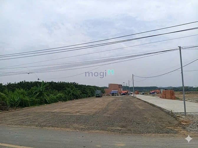 🔥 Đất gần chợ - Gía sập hầm - Chỉ đầu tư là lời 🔥