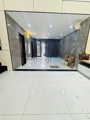 Bán nhà Tô Hiến Thành Q.10 - 5,8m x 13m chỉ 18,5 tỷ