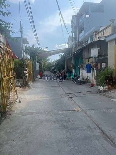 Nhà hẻm thông thoáng sổ hồng đường Lê Đình Cẩn,4x7m,1 lầu,3.55 tỷ