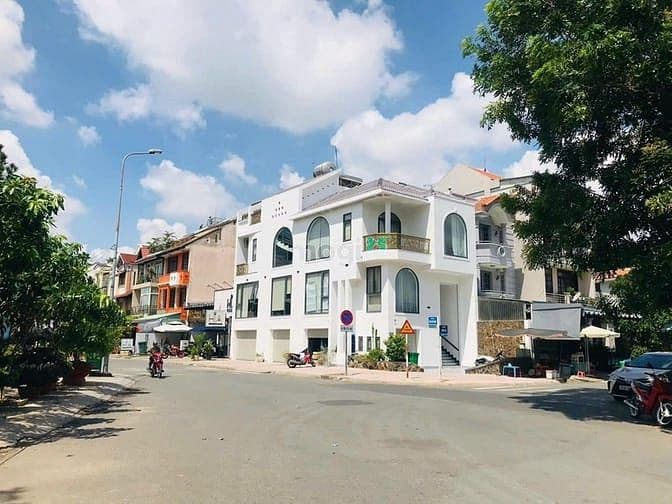 Bán nhà phố KDC Nam Rạch Chiếc 30ha , đường 12m QUẬN 2