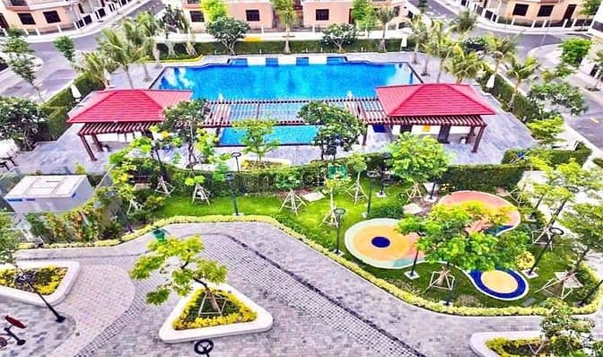 Bán căn nhà phố liền kề lk29-2* ngay đối diện công viên và hồ bơi t&t