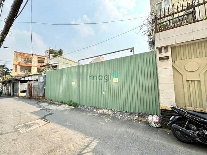Khuôn đất 2MT ngay CV Tầm Vu, ngang 11m ven sông bình thạnh