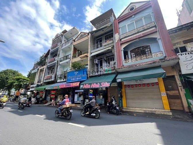 Bán nhà mặt tiền kinh doanh - DT 80m2 x 3 tầng BTCT. Giá 13,4 tỷ tl
