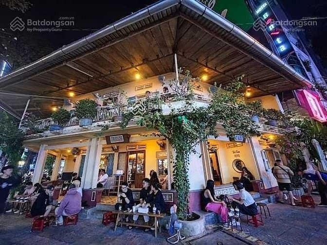 Bán siêu phẩm MT Ngô Thời Nhiệm P6 Quận 3, dt: 10x20m giá 75 tỷ TL