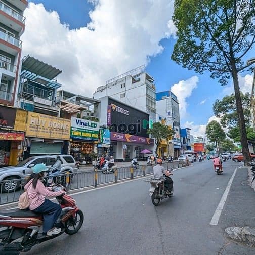 Bán nhà Mặt tiền Tô Hiến Thành, đối diện BigC, ngay góc Sư Vạn Hạnh