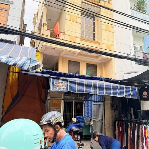 Bán Nhà Nằm Ngay Trung Tâm Chợ Đo Đạc Mặt Tiền Đường Số 5 P.An Khánh