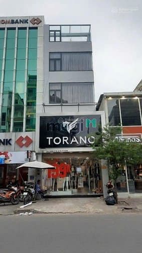 Bán nhà MT Nguyễn Đình Chiểu P1 Quận 3, dt: 5.6x34m 4 tầng giá 50 tỷ