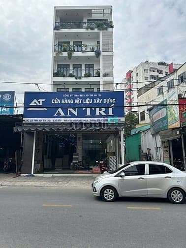 Bán nhà góc 2 mt đường Phan Huy Ích, phường 14, Tân Bình. DT: 7,8x23m