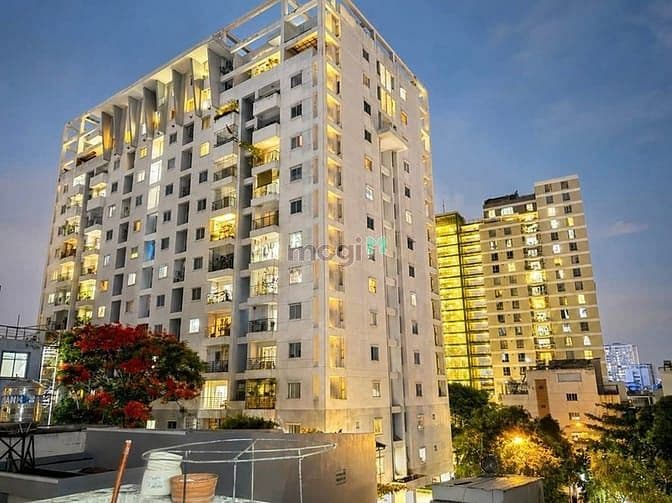 Chị kể "ban đầu Chị cũng có ước mơ ở nhà thiệt rộng, nhưng rộng quá ở