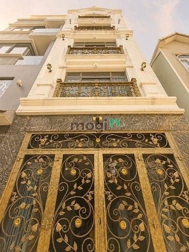 Phú Nhuận, Đường Nguyễn Thượng Hiền - 5 Tầng - 42m2 (4x11) A4 - lô góc