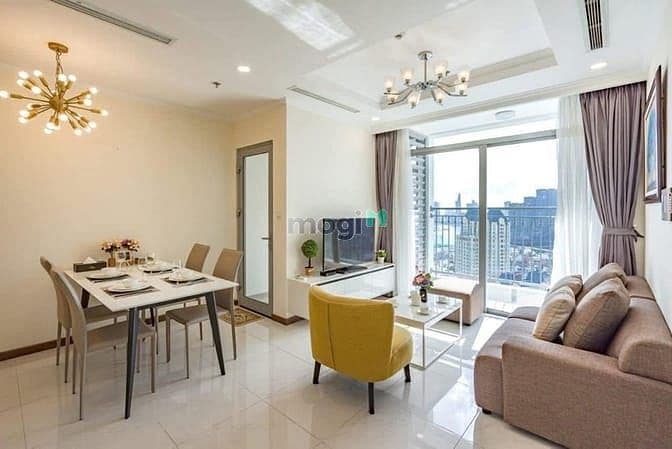 ✳️ CẦN BÁN GẤP ✳️ • 2PN Tòa LP-20 tầng Cao • Full Nội thất • Diện t