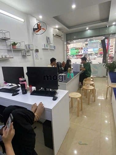 Hiếm | Mặt phố Nguyễn Trãi | 40m2 x 5 tầng | MT 3.8m | Giá 22.5 tỷ