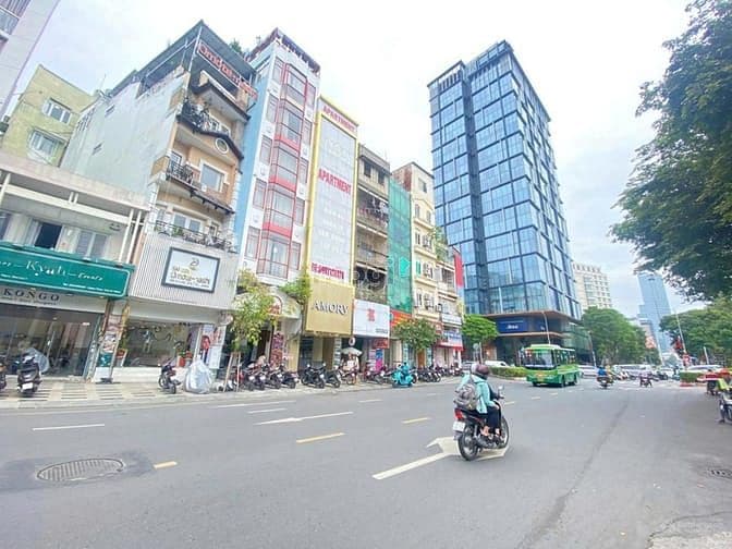 Bán nhà MT Mạc Đỉnh Chi P, Đakao Quận 1, dt:9x18m giá 45 tỷ