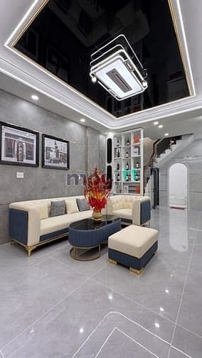 Nhà đẹp Ông Ích Khiêm, Quận 11, 46m2, 3PN 3WC, hẻm xe hơi - 7.4 tỷ