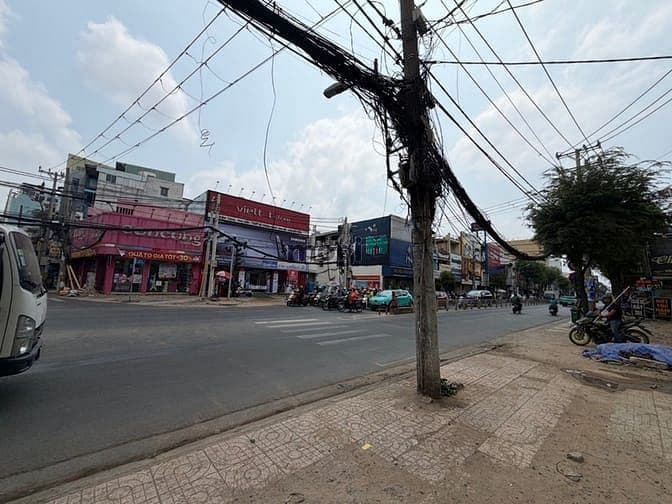 Mặt Tiền Tân Bình - 70m2 KLG - Metro số 2- Dòng tiền 40tr/th - Hơn 16