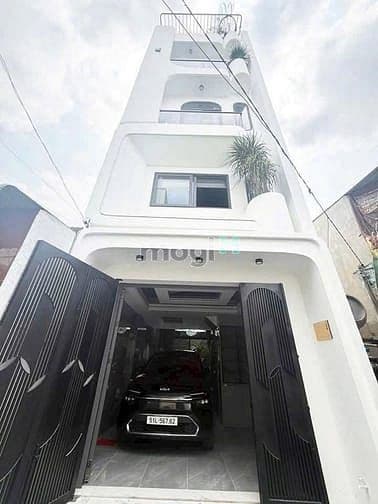 Chính chủ bán gấp nhà 4 tầng Bình Thạnh – 5 phòng ngủ rộng rãi!