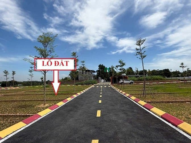 Bán Lô Đất 83 m2, Sát Cổng khu Công Nghiệp Cạnh Khu Nghỉ Dưỡng_1,66 tỷ
