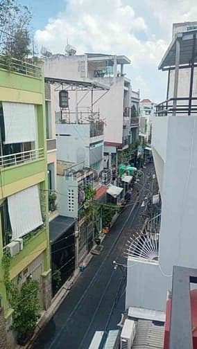 Giáp Q10 - HXH thông - 4 tầng 64m2